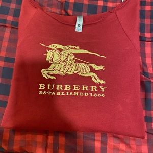 Womens shirt off the shoulder style with decal-logo